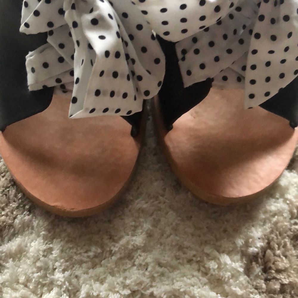 Dolce Vita Black Polka Dot Amber Sandal, Size 7.5 - Picture 8 of 8